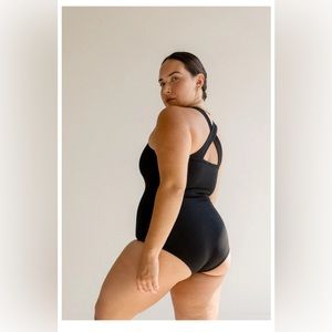ARQ CLEO LEO LEOTARD SAGE COLOR
